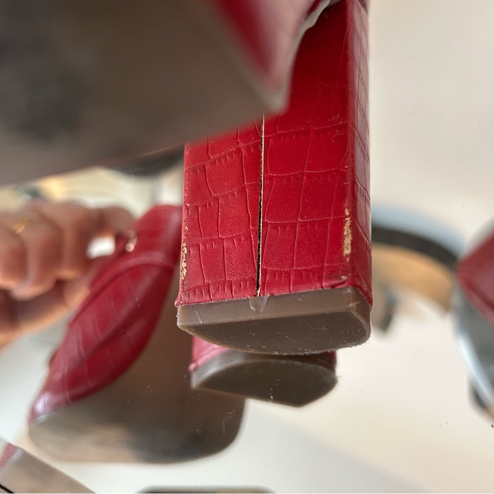 Shoedazzle Brenda Red Croc-Embossed Mules - Picture 7 of 8